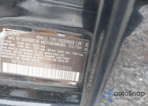 2006 BMW 330I z USA, uszkodzony, nr VIN WBAVB33516KS35896